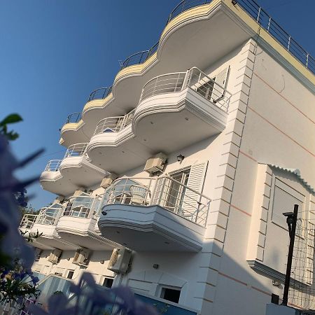 Henardi Apartments Ksamil Ngoại thất bức ảnh